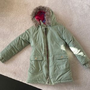 Gently used winter coat for girls